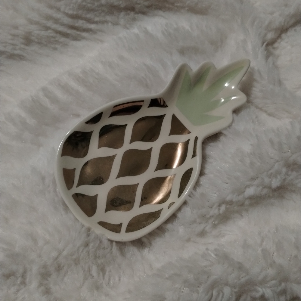 Lauren Conrad Pineapple Trinket Tray/Jewelry Dish